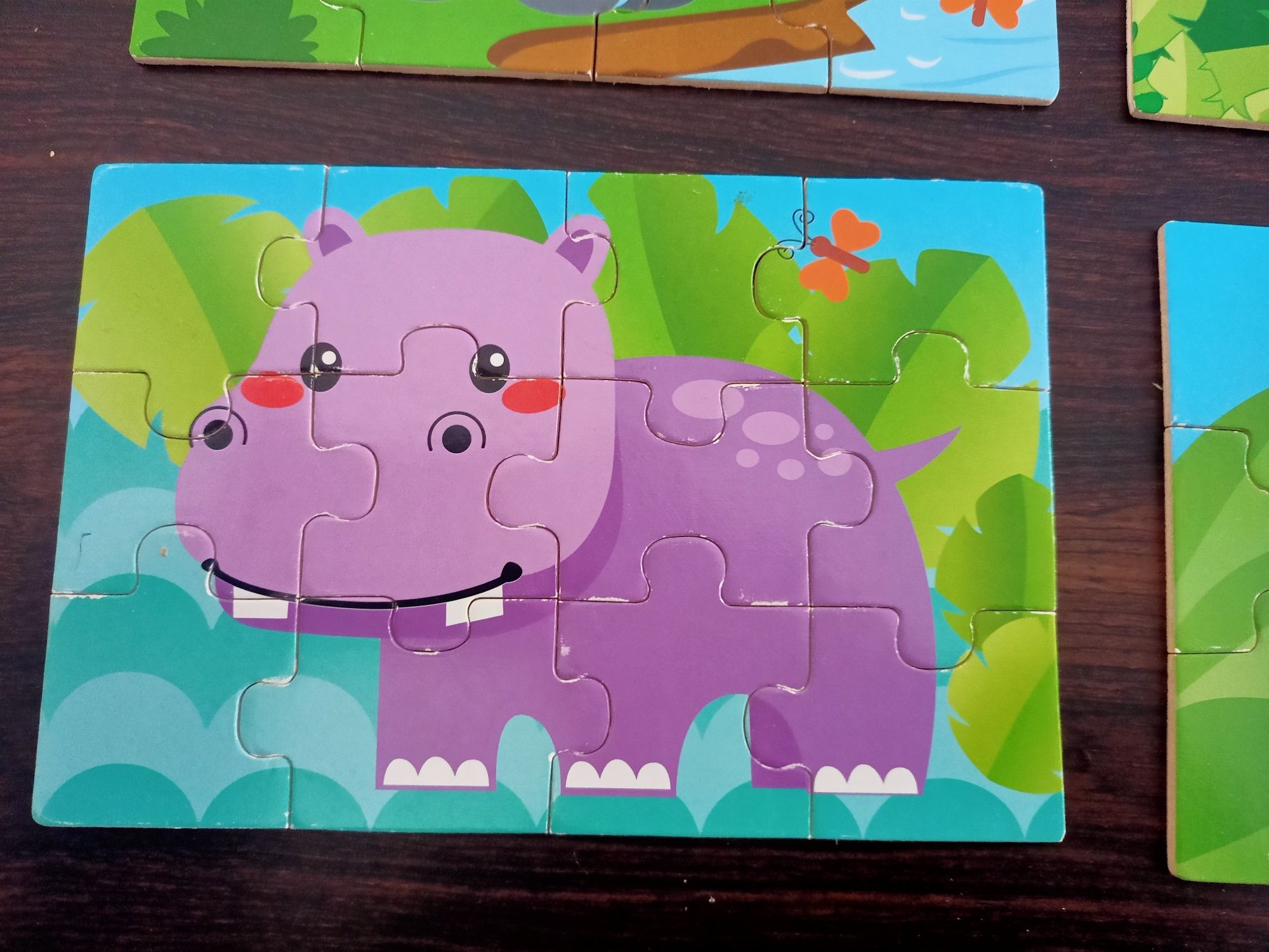 Drewniane puzzle ze zwierzętami