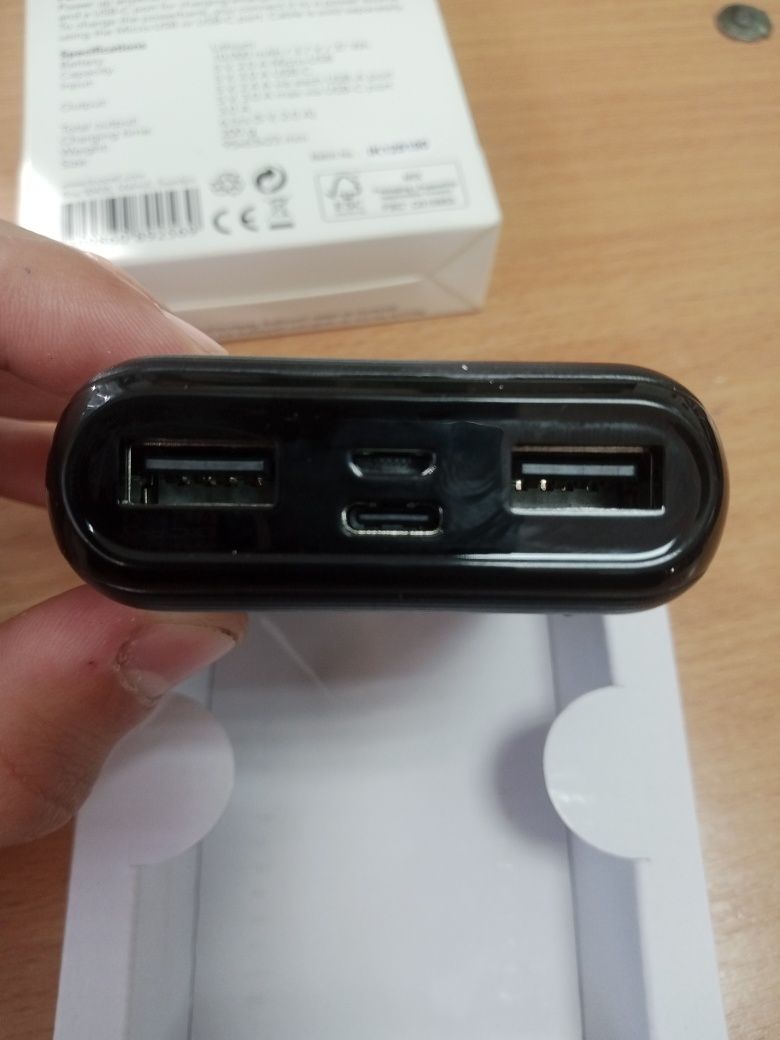 Повертбанк 10000mAh