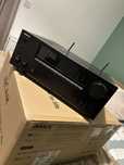 Amplituner Onkyo TX-NR7100 s