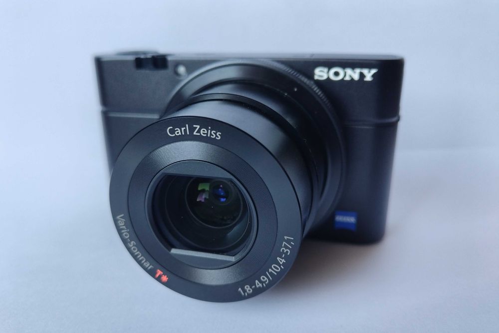 Aparat SONY Cyber-Shot DSC-RX100 M1 MK1 + 2xAku SONY NP-BX1 - stan BDB