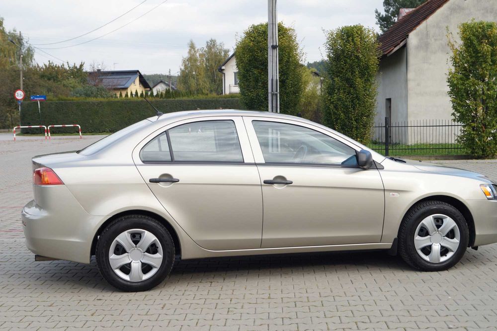 MITSUBISHI LANCER - 1.8 Benzyna - Salon Polska