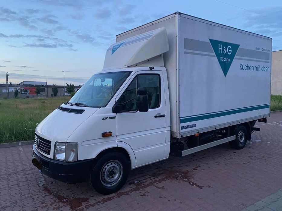 Volkswagen LT 35  VW LT 35 2004r. 2,8 TDI 158KM kontener 4 metry zadbany