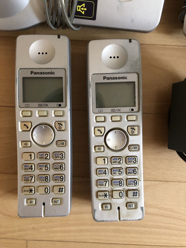 Радіотелефон Panasonic KX-TG7108UA