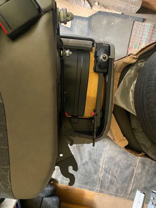 Сидіння салону Citroen Xsara Picasso