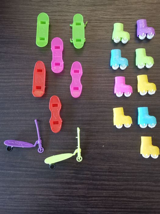 Игрушки из киндер джой