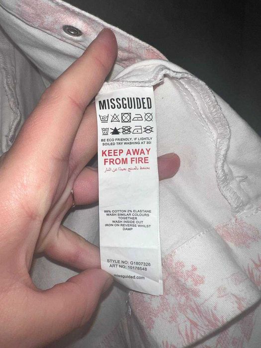 Стильна ( Dior) нова сукня Missguided
