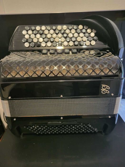 Akordeon guzikowy Ballone Burini