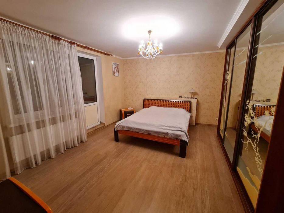 Здам 3 кім. квартиру, просп. Володимира Івасюка 47-А, Оболонь