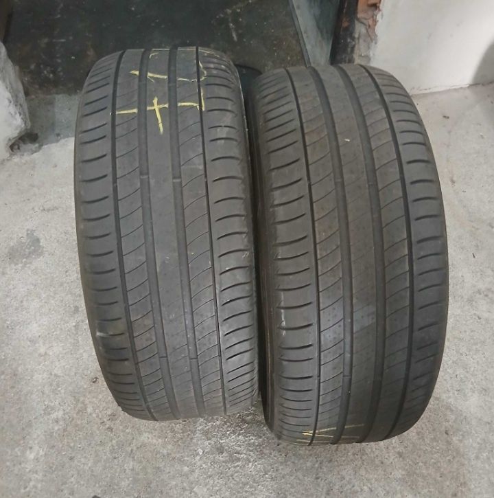 4 Pneus 225/50R17 Continental e Michelin