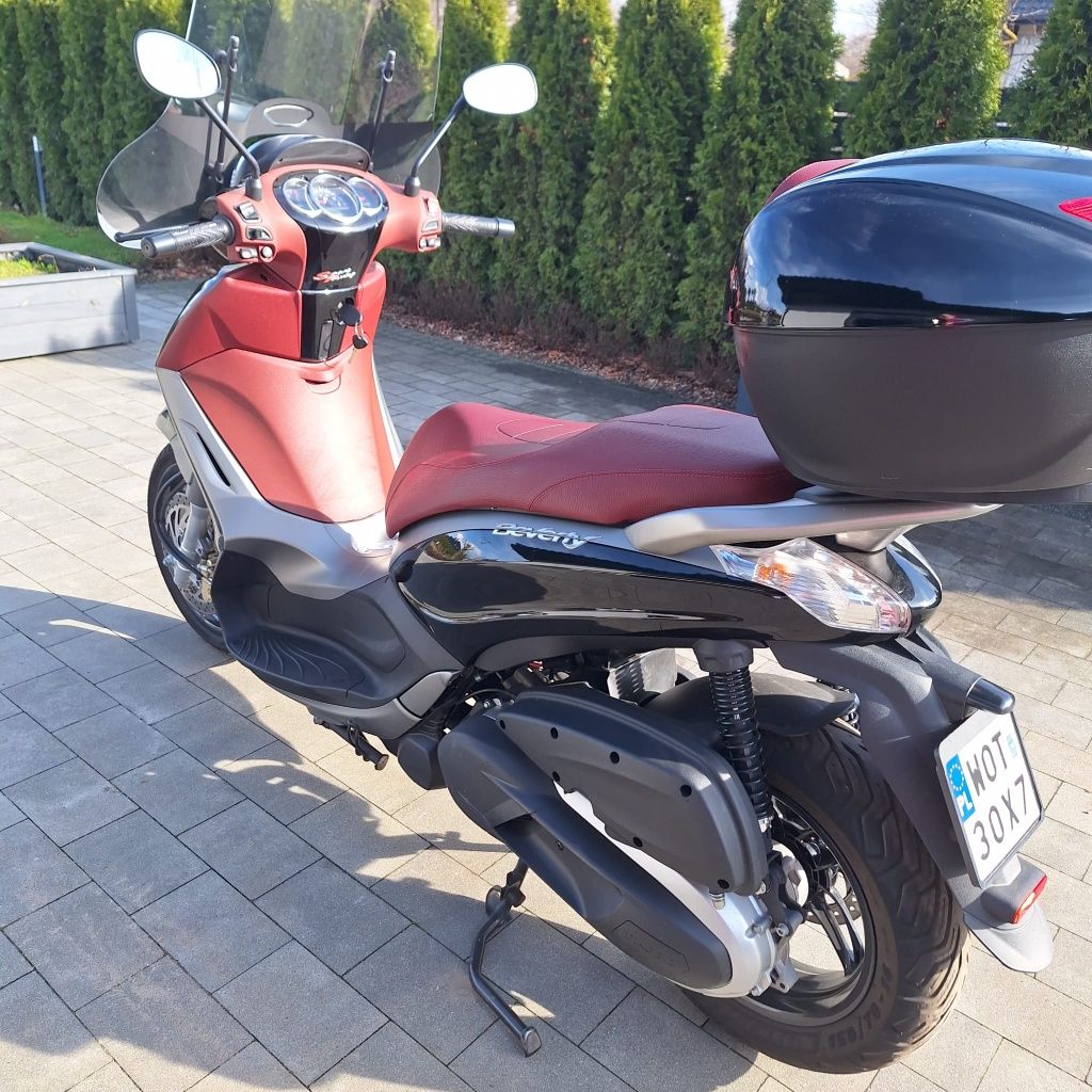 Sprzedam Piaggio Beverly 350/125