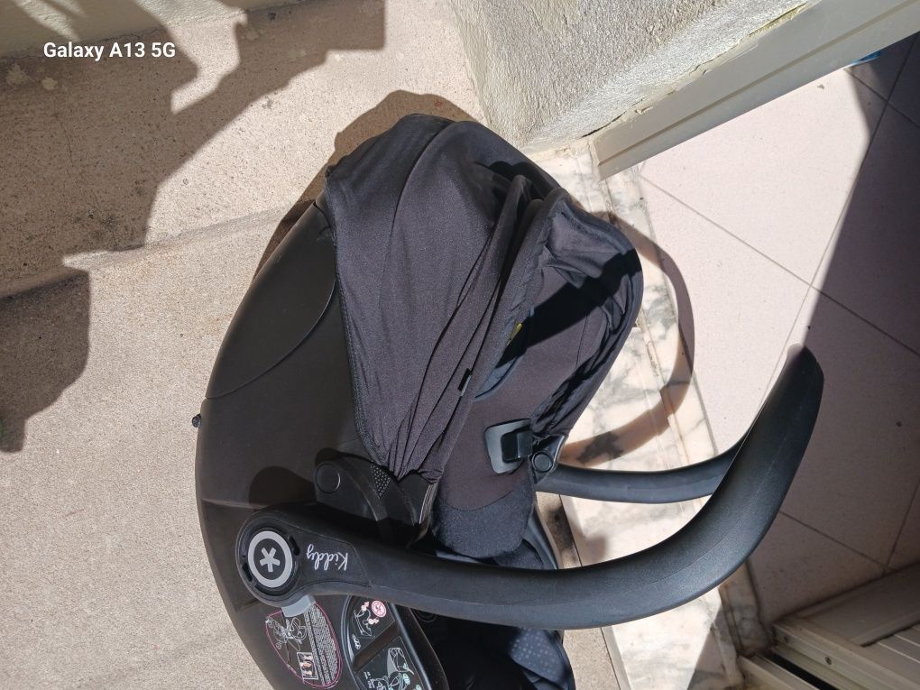 Ovo/cadeirinha CYBEX + isofix