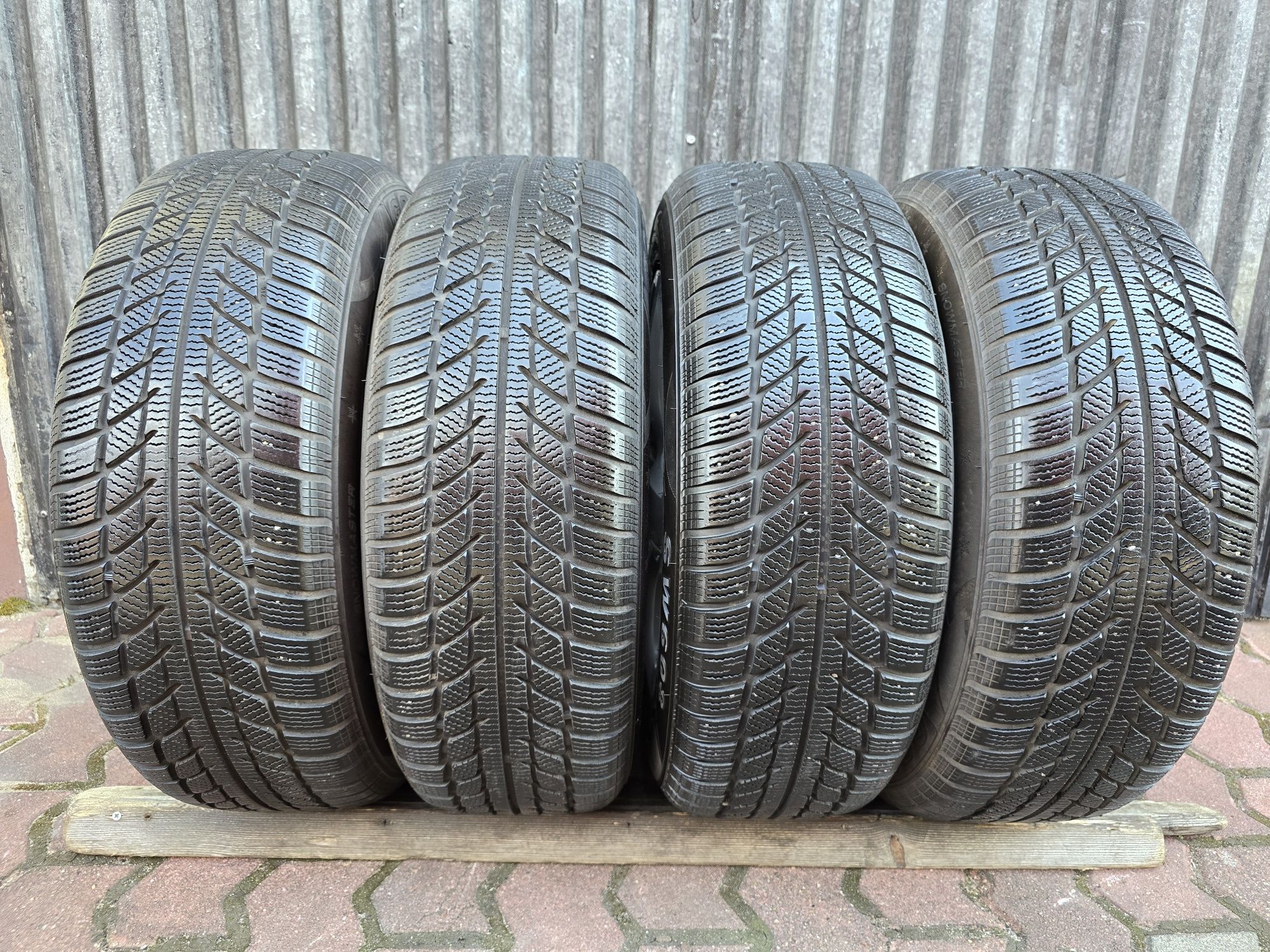 Felgi z oponami 205/55R16 Opel Astra H 5x110 Vectra C Zafira B Meriva