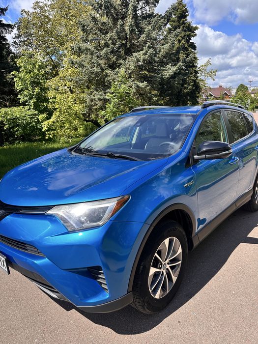 Toyota rav 4 2018