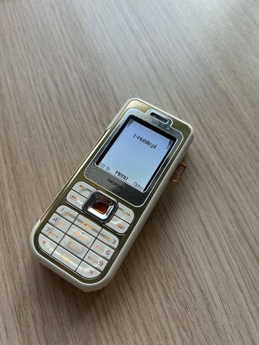 Nokia 7360 dla kolekcjonerów z 2006r