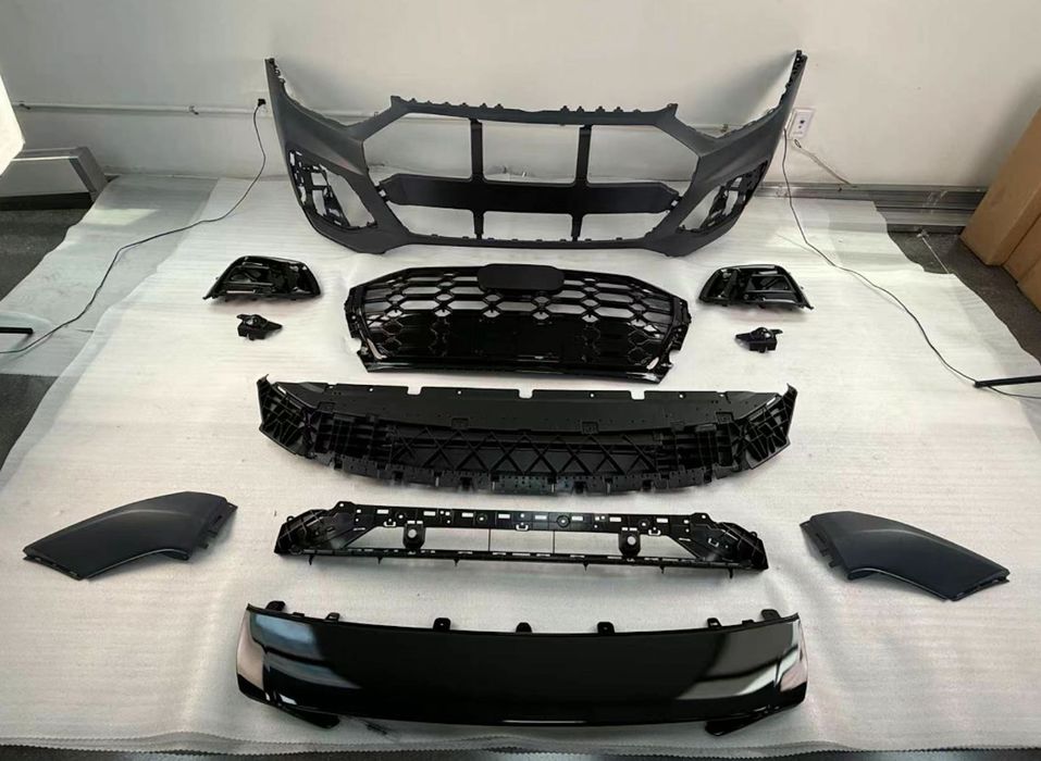 Передній бампер в стилі RS на Audi Q5 SQ5 80A 2020-2024 audi q5 sline