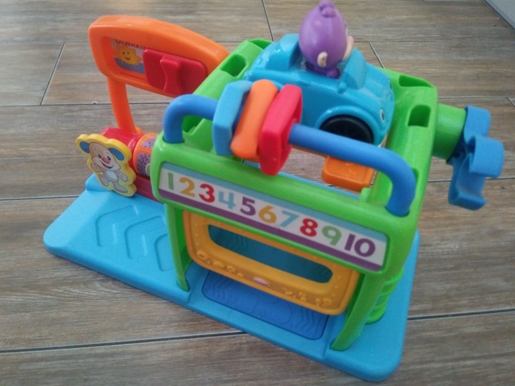 Fisher Price warsztat szczeniaczka j.nowy