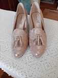 Nowe buty ze skóry naturalnej
