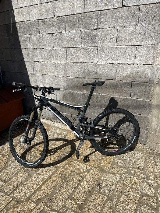 Bicicleta cube stereo hpa