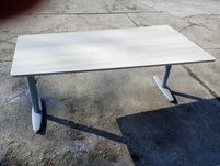Biurko Steelcase 160x80x60 cm kolor  dąb sonoma  biurka