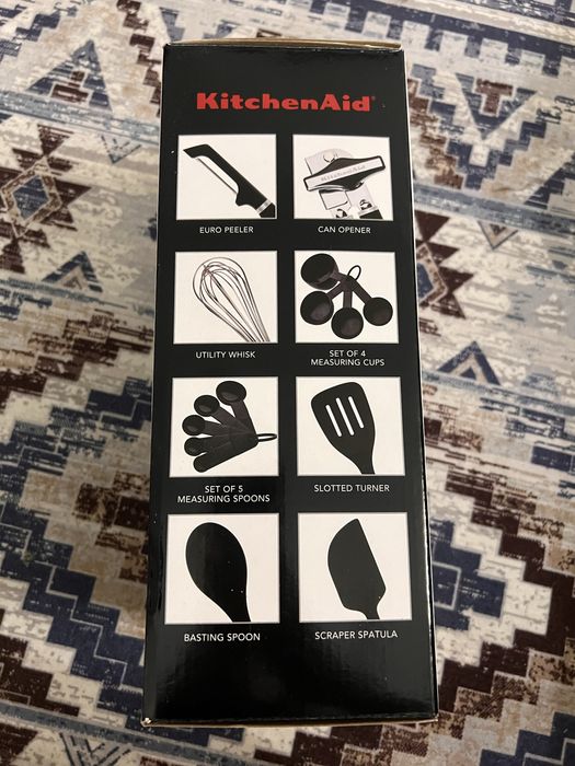 Набір кухонних аксесуарів KitchenAid 15 предметів