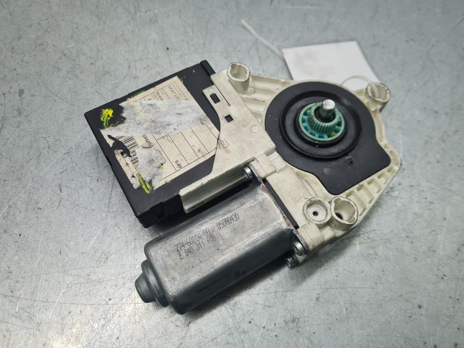Motor vidro frente esquerdo SEAT Leon (1P1)