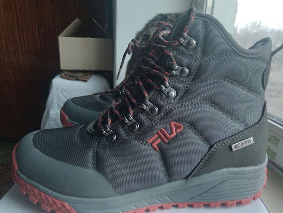 Чоботи Fila чоловічі/підліткові нові