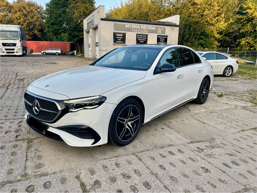Wypozyczalnia samochodow / wynajem aut / bmw / audi / mercedes / lodz