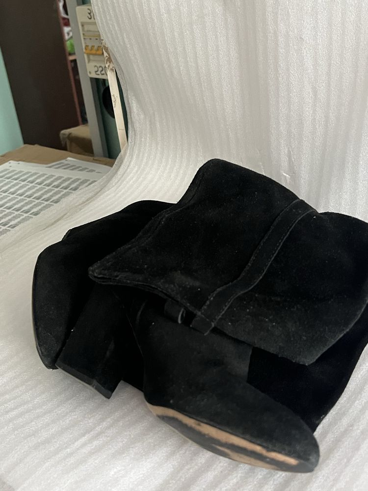 Продам високі чоботи Zara