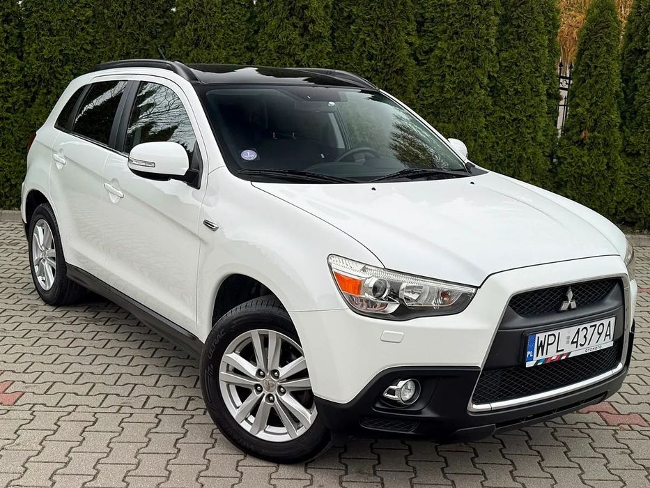 Mitsubishi ASX Mitsubishi ASX 1.6i Panorama Xenony Nawigacja 17″ Zarejestrowany
