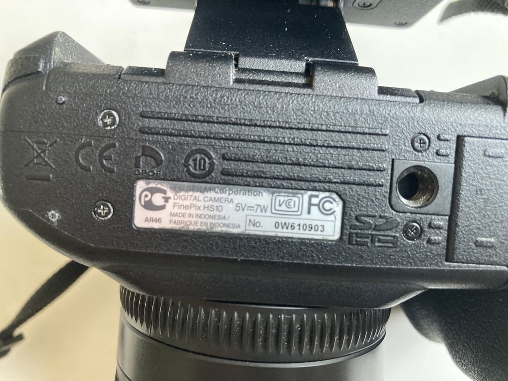 Fujifilm HS10 finepix