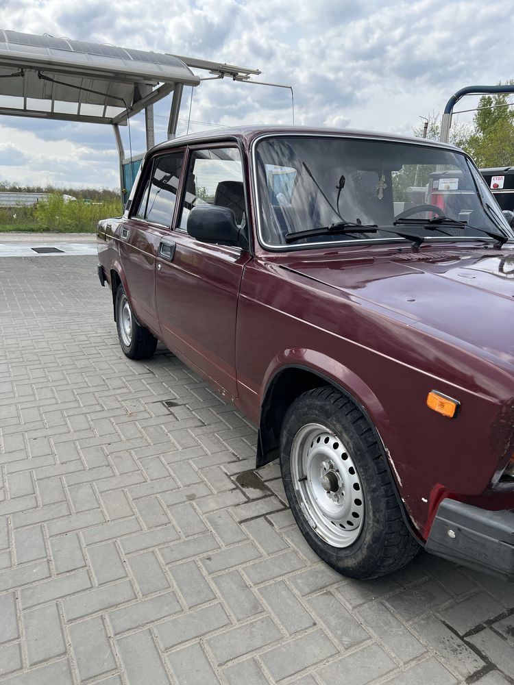 ВАЗ 2107 2006 год инжектор в отличном состоянии