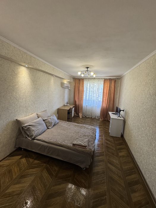 Однокомнатная кватира посуточно центр есть другие варианты звоните