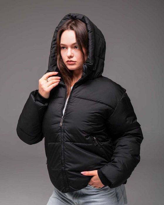 Стильная женская куртка