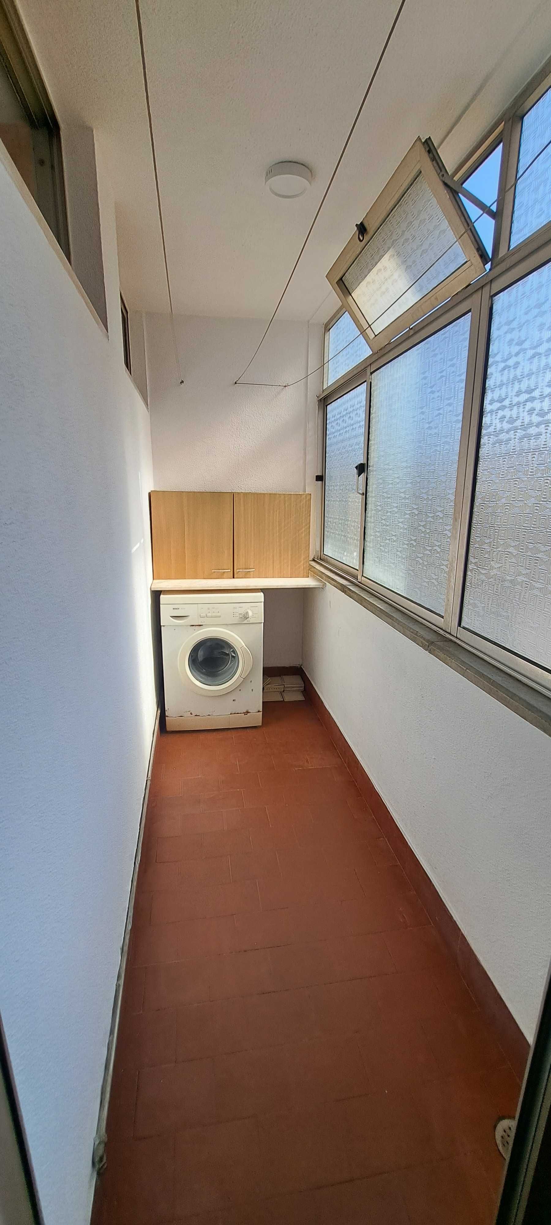 Quartos individuais Professores Esgueira