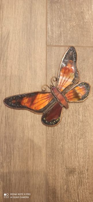 Śliczne witrażowe ozdoby na okno