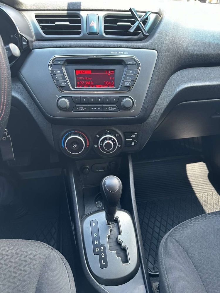 Продам Kia Rio 3 Автомат