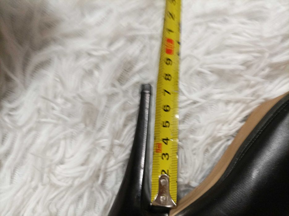 Czarne szpilki rozm. 39