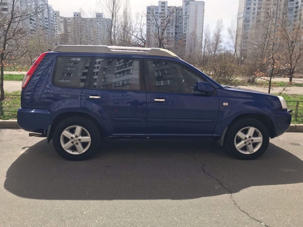 Nissan X-Trail T 30 Автомат, обьем 2,5