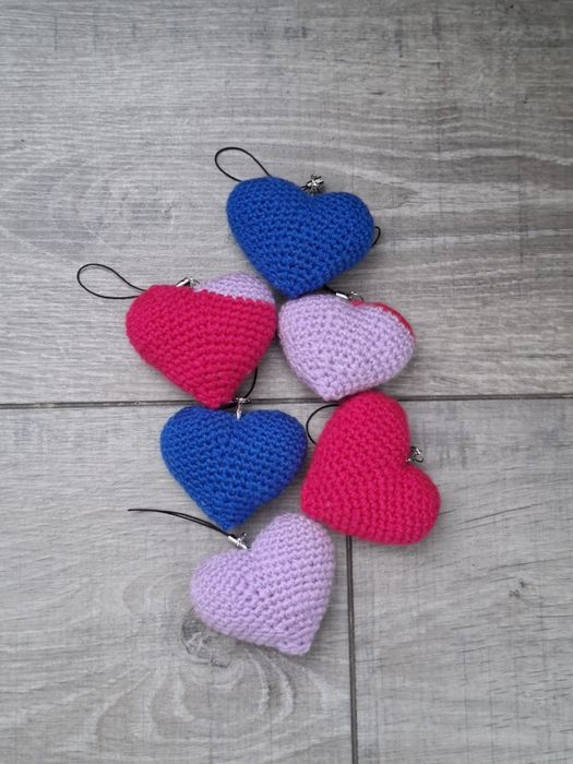 Брелок в'язаний гачком