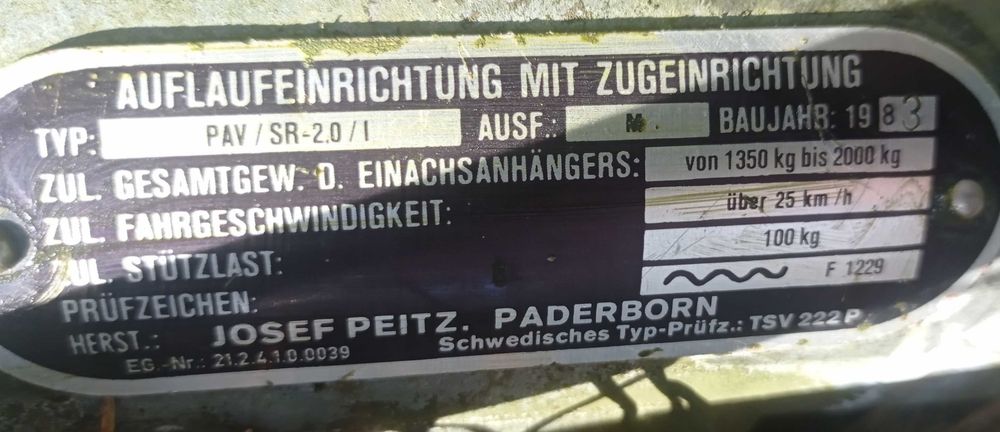 Przyczepa do przewozu koni, zwierząt do remontu