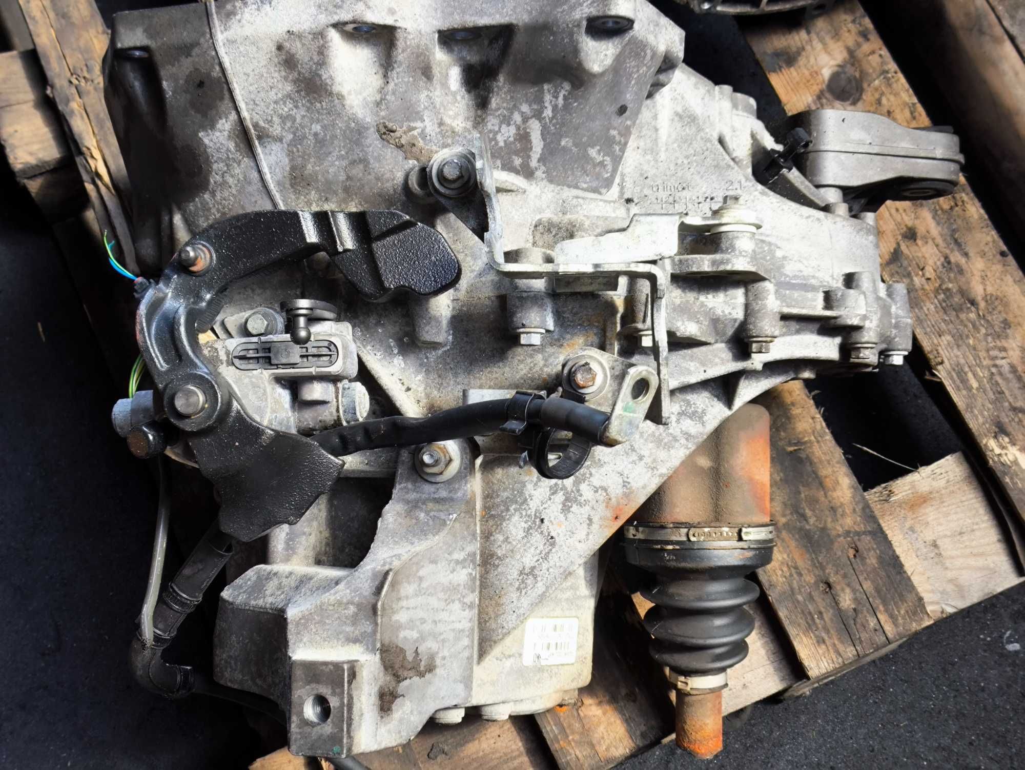 Skrzynia biegów Ford Focus Mk3 1.6 TDCI AV6R7002KF Siedlce