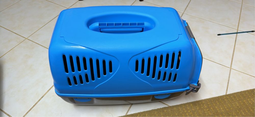 caixa transportadora gatos