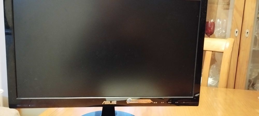 Monitor ASUS como novo