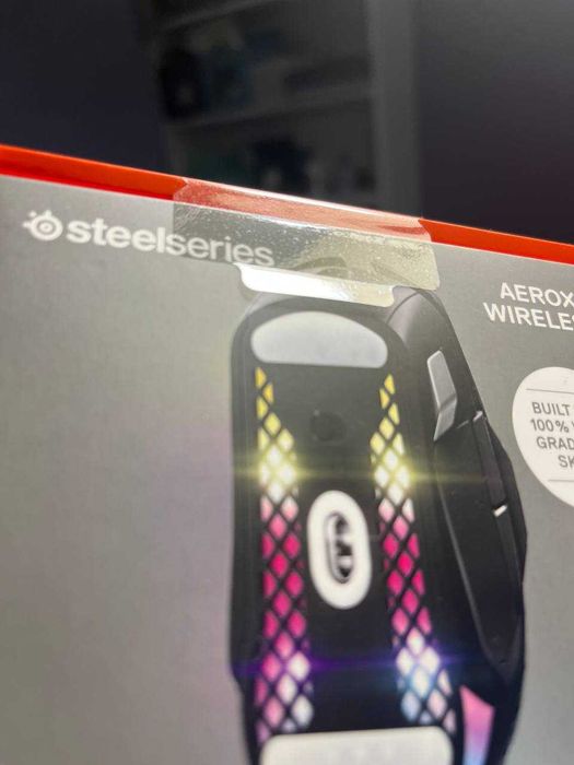 SteelSeries Aerox 5 Wireless