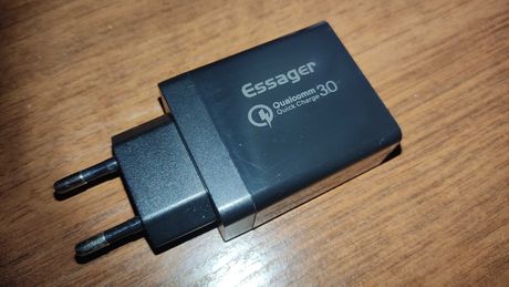 Зарядное устройство Essager  Qualcomm 3.0