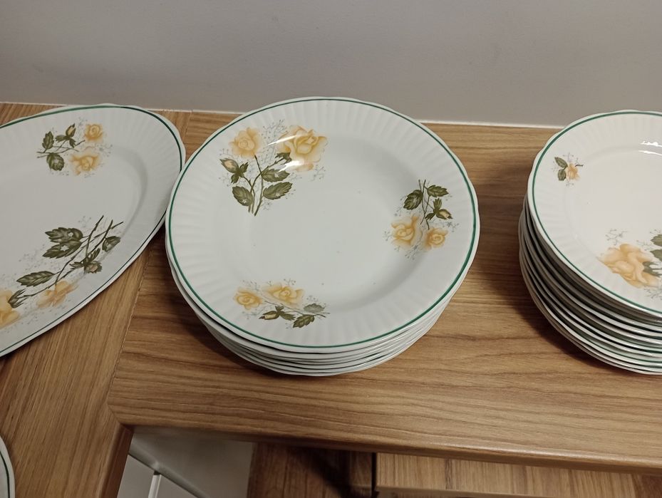 Zestaw obiadowy na 12 osób porcelana Włocławek