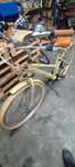 Bicicleta bege bom estado
