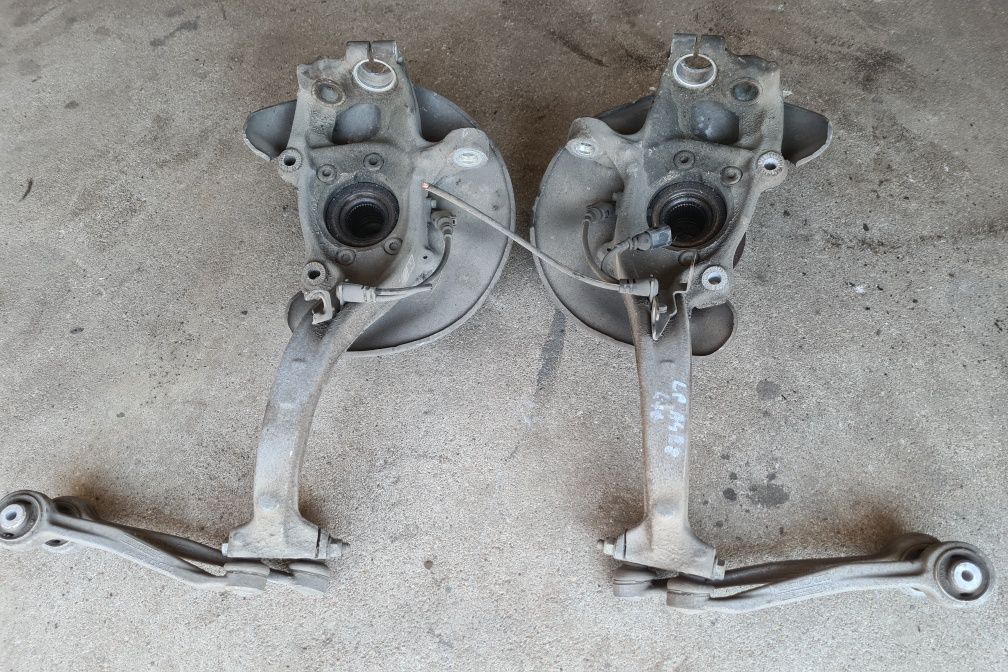 ZWROTNICA lewa przód prawa przednia AUDI A4 B8 lift A5 A6 C7 A7 Q5 8R