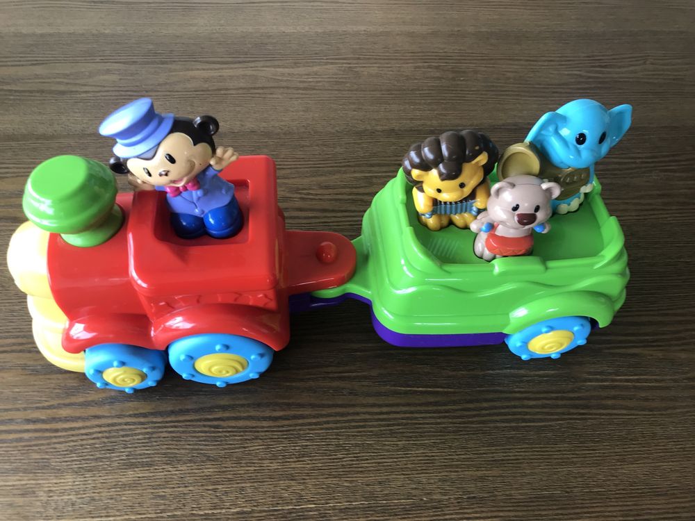 Comboio com animais de circo sonoro