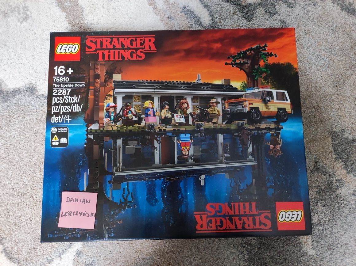 LEGO® 75810 Stranger Things - Druga Strona